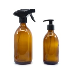 glazen spray fles en pompje