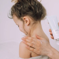 naïf cooling after sun