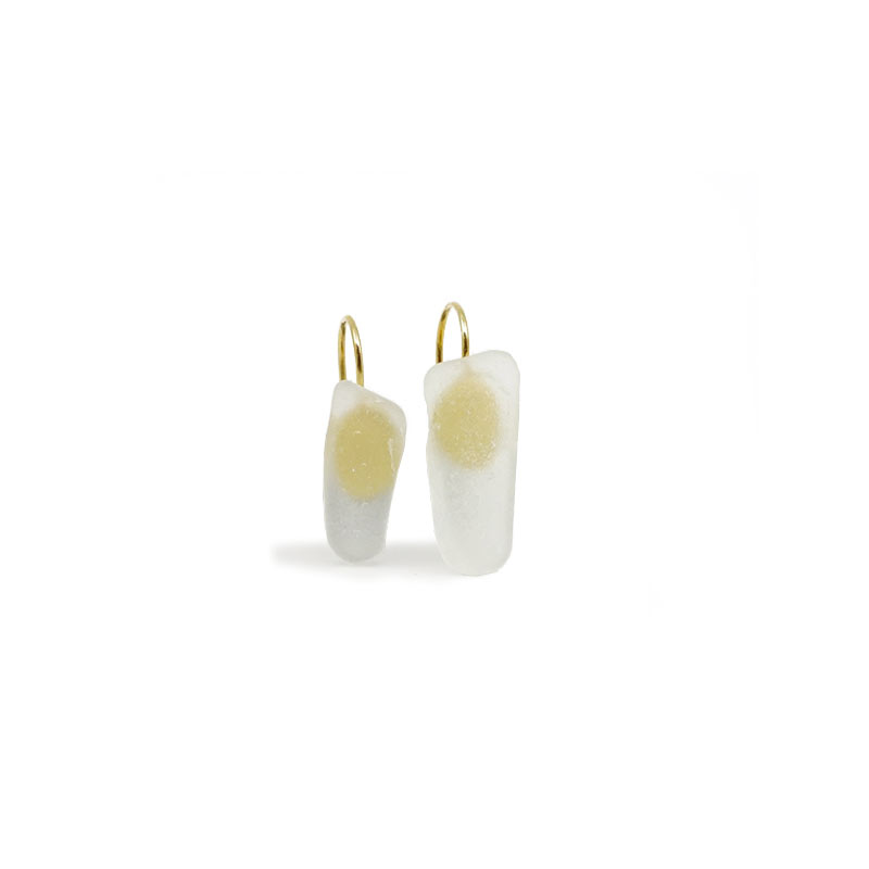Vitra-maris-oorbel-wit