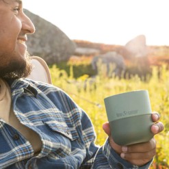 klean-kanteen-thermos-beker-outdoor