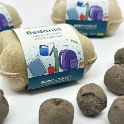 Zaadbommetjes als voordelig juf meester cadeautje